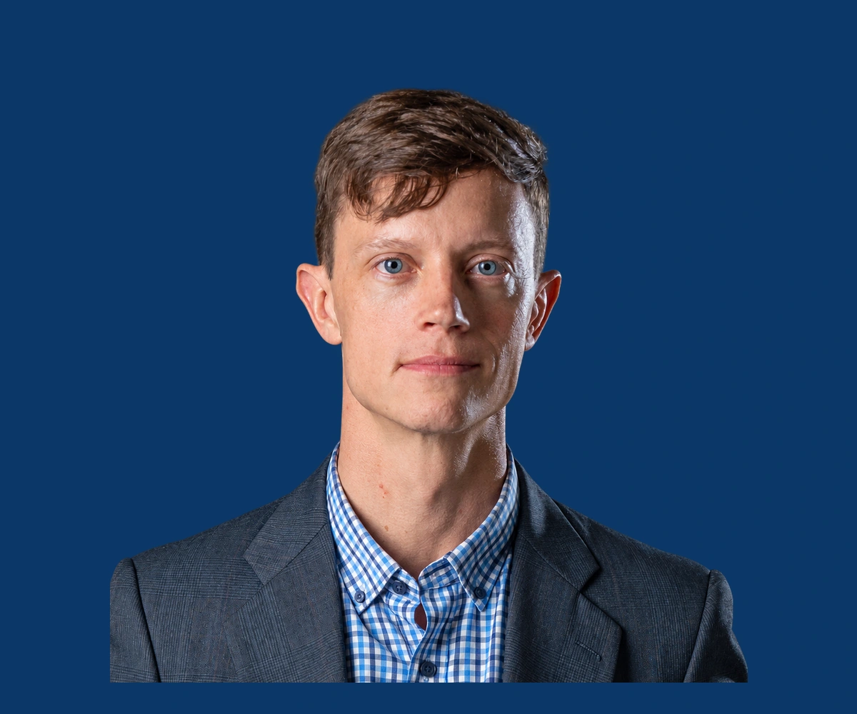 Portrait of ROB SAND